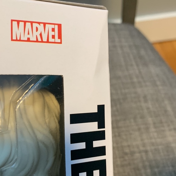 Disney Marvel Eternals - Thena Funko Pop 729 - Picture 5 of 7